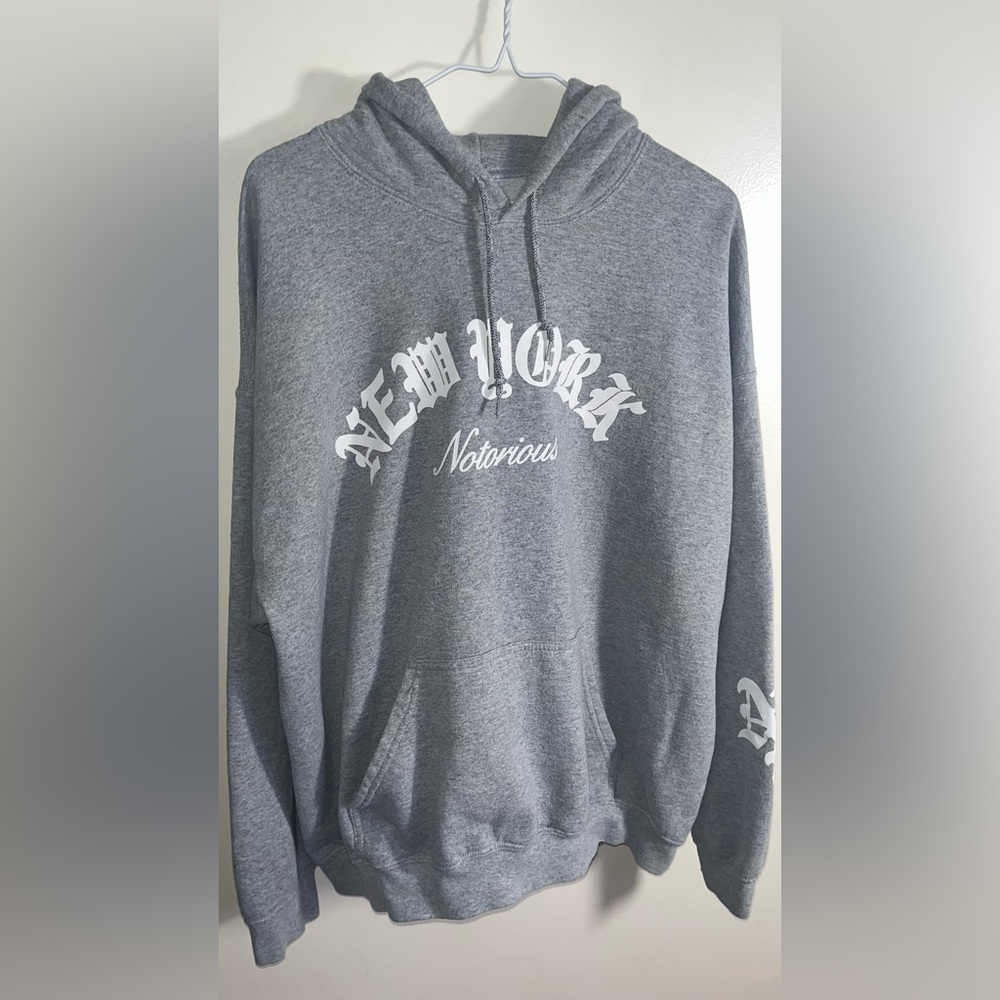 FINAL SALE Gildan Heavy Blend Gray Fleece Hoodie XL Graphic Print